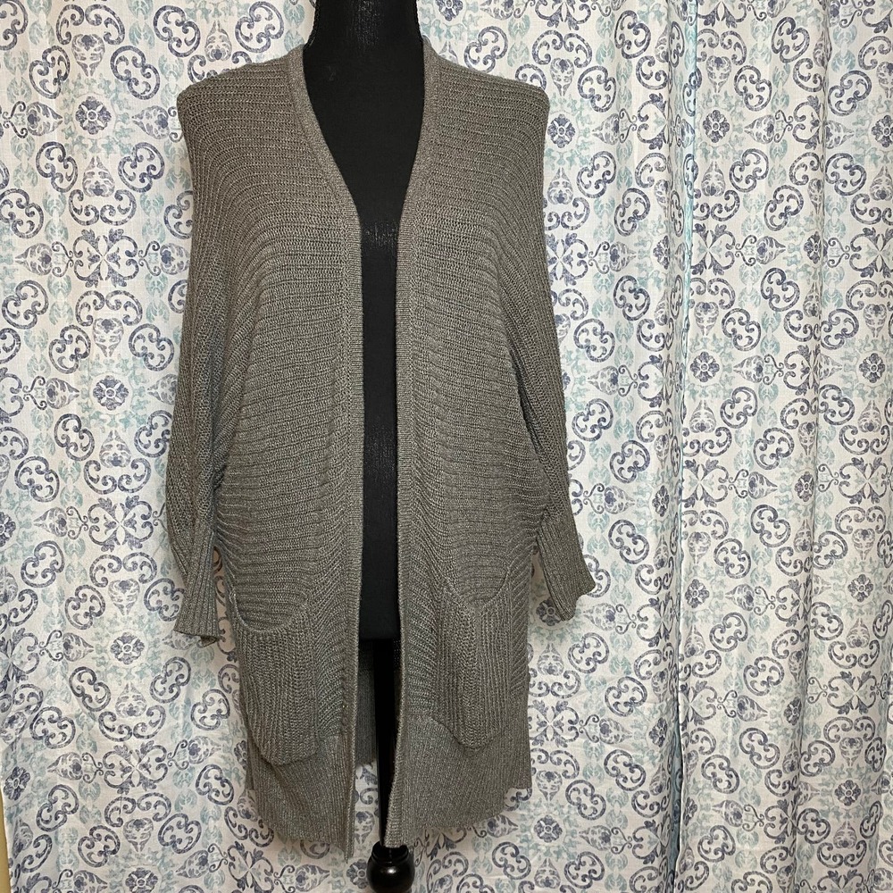 American Eagle Womens Size XS/S Gray Cardigan Sweater with pockets